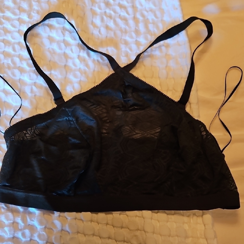 Elegant Green Lace Torrid Bralette Size 1x